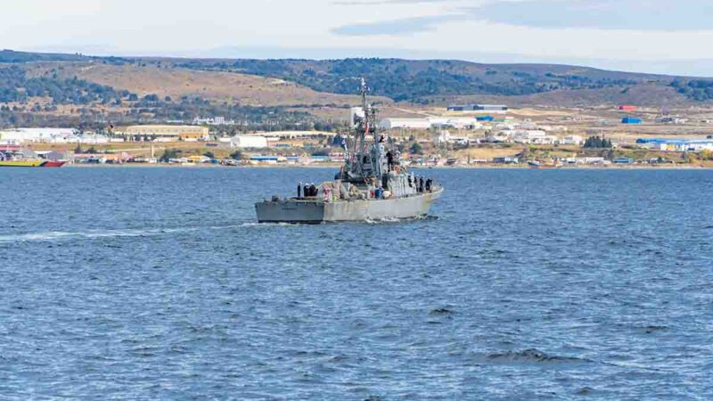 Armada de Chile refuerza presencia en el Estrecho de Magallanes con comisionamiento de unidad a la Tercera Zona Naval.