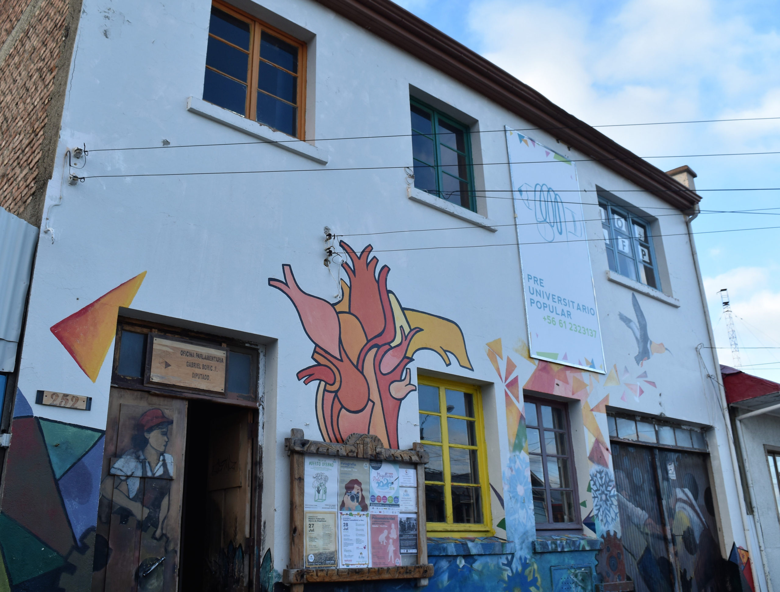 Actividades artísticas y culturales se ofrecen en el Espacio Comunitario La Idea de Punta Arenas