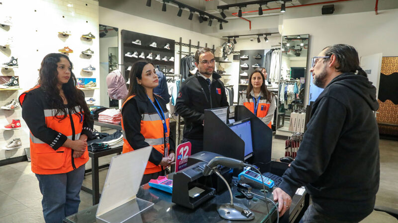 Dirección del Trabajo fiscalizará feriado irrenunciable del comercio y descanso de trabajadores del transporte interurbano durante fin de semana largo