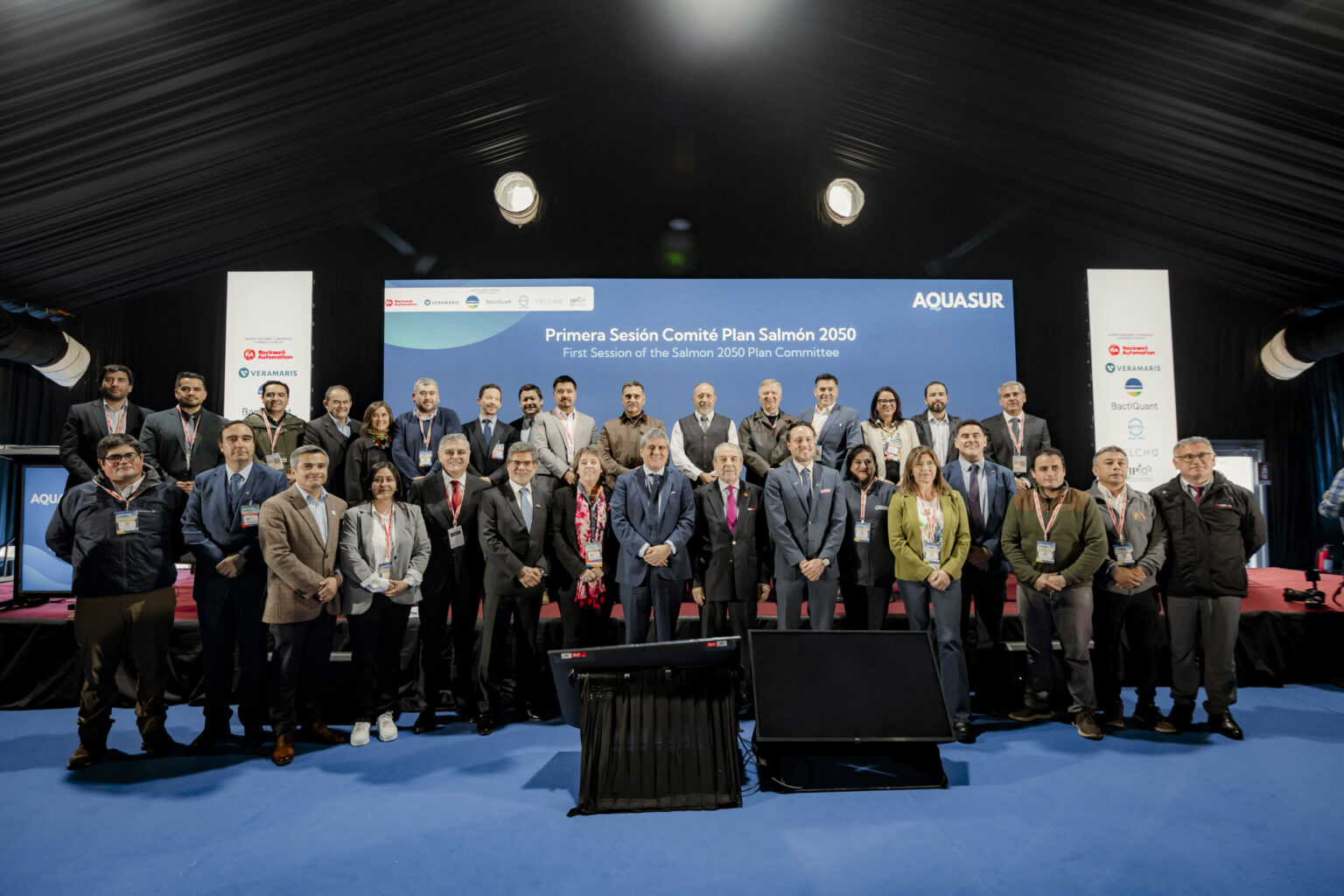 “Tenemos una oportunidad gigantesca”: Gobernador Jorge Flies participa en la feria acuícola más grande del hemisferio Sur y gestiona bilateral entre pescadores artesanales y Subsecretario de Pesca