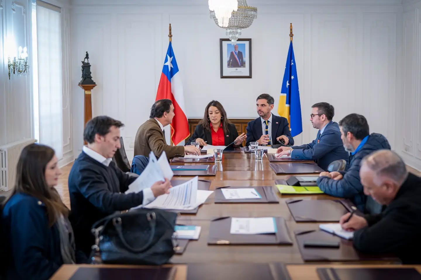 Delegada Presidencial y Gobernador Regional abordaron avances y proyecciones del Plan de Zonas Extremas de Magallanes