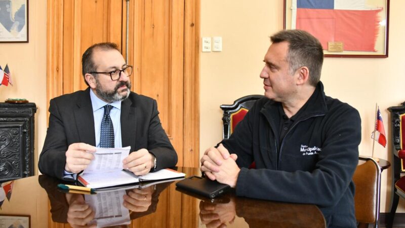 Municipalidad de Punta Arenas y SEREMI de Cultura se reúnen para fortalecer acciones