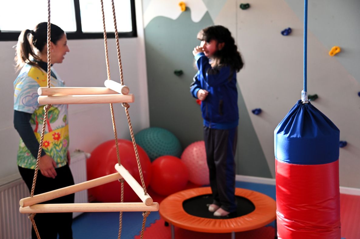 Escuela Manuel Bulnes de Punta Arenas inauguró sala sensorial del programa PIE
