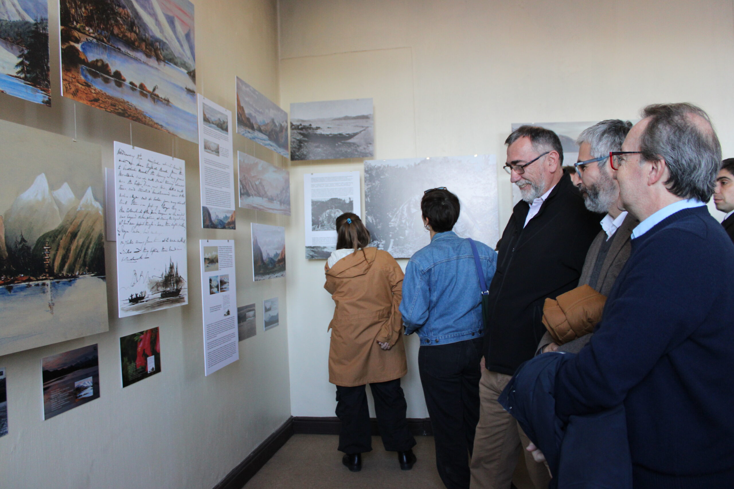 Muestra de acuarelas un rescate de la memoria visual del Parque Marino Francisco Coloane