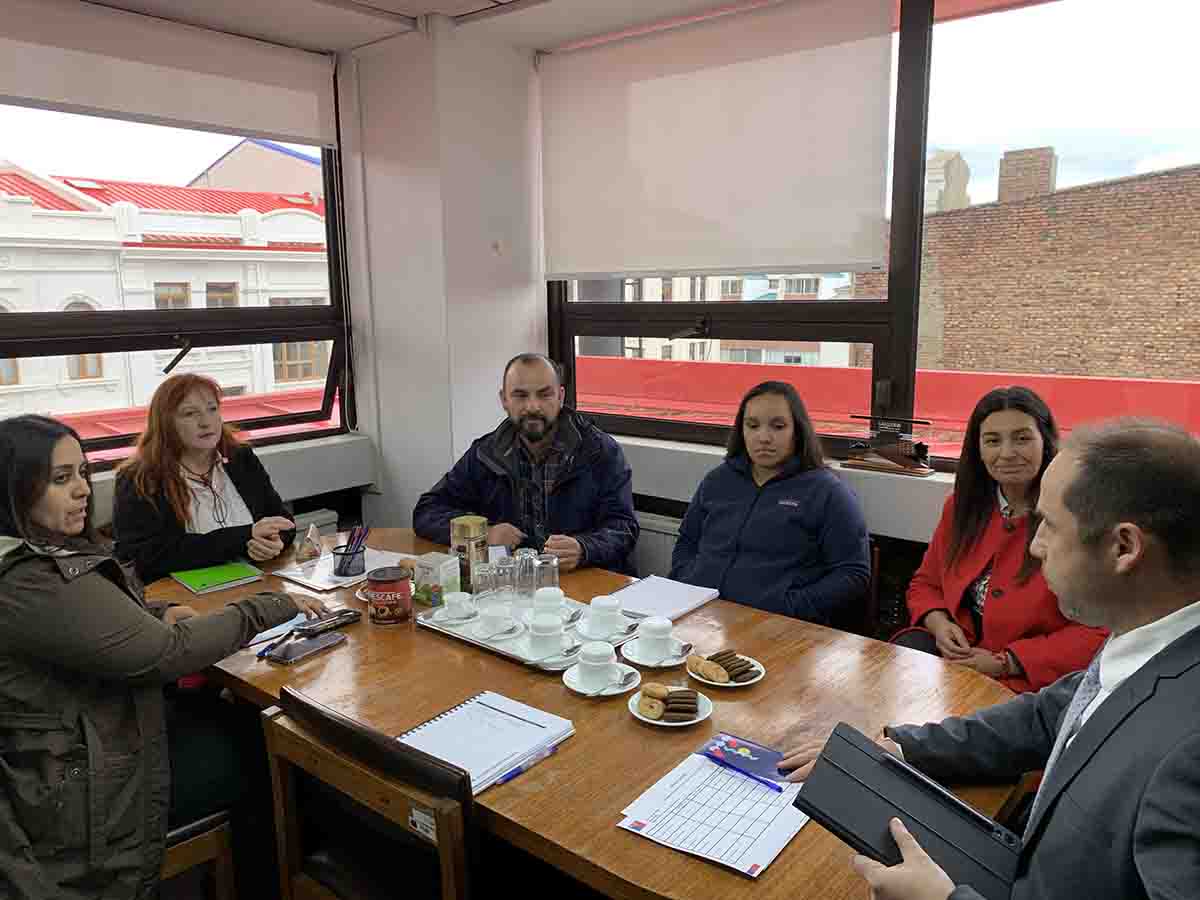 Magallanes conforma su primer gabinete de pesca para fortalecer coordinacion del sector