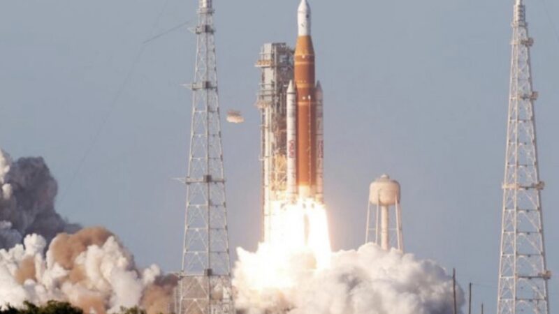Artemis II marca un nuevo hito: misión tripulada inicia viaje hacia la órbita lunar tras más de medio siglo