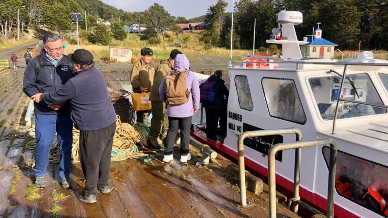 Delegado Moncada detalla avances ante contingencias por educación y conectividad marítima en Puerto Toro