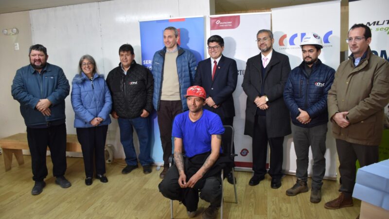 Magallanes refuerza vacunación en trabajadores de la construcción y mantiene alto avance regional
