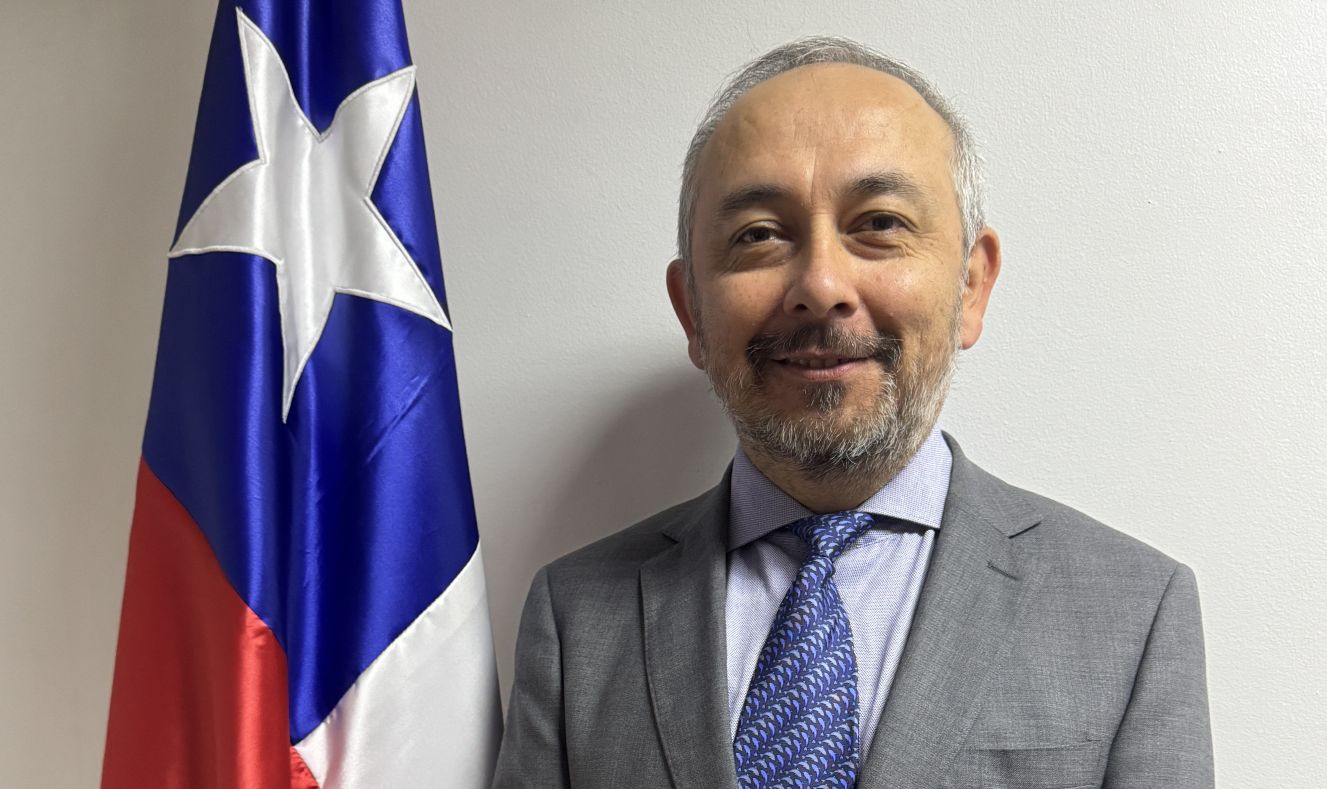 Carlos Olave Solar asume como SEREMI de Ciencia, Tecnología, Conocimiento e Innovación de Magallanes