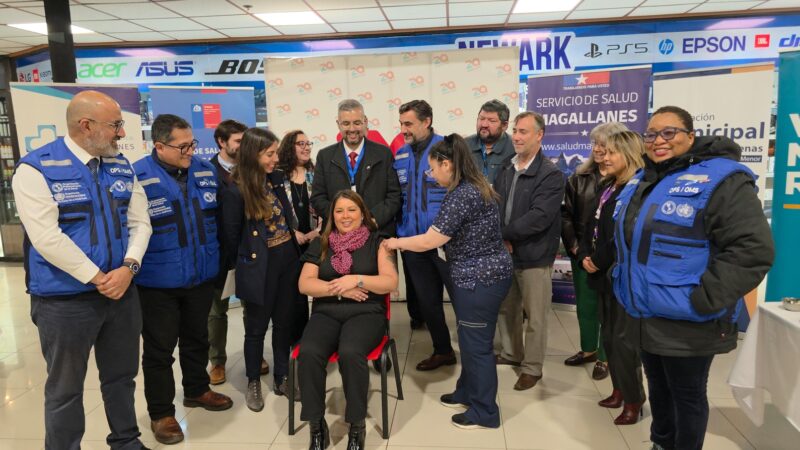 Subsecretaria de Salud Pública promueve la vacunación durante operativo extramuros en Zona Franca de Punta Arenas