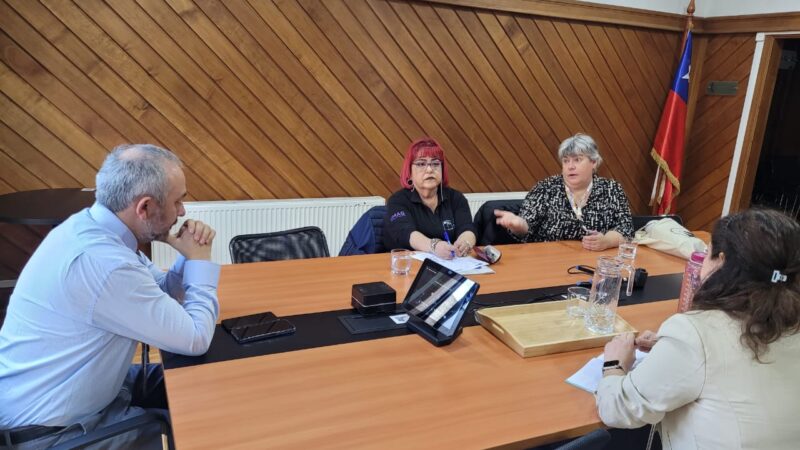 Directora Ejecutiva del PAR Explora Magallanes  junto a la Coordinadora de Ruta Formativa se reunió con el SEREMI de Ciencia, Tecnología, Conocimiento e Innovación para fortalecer el trabajo en conjunto en la región