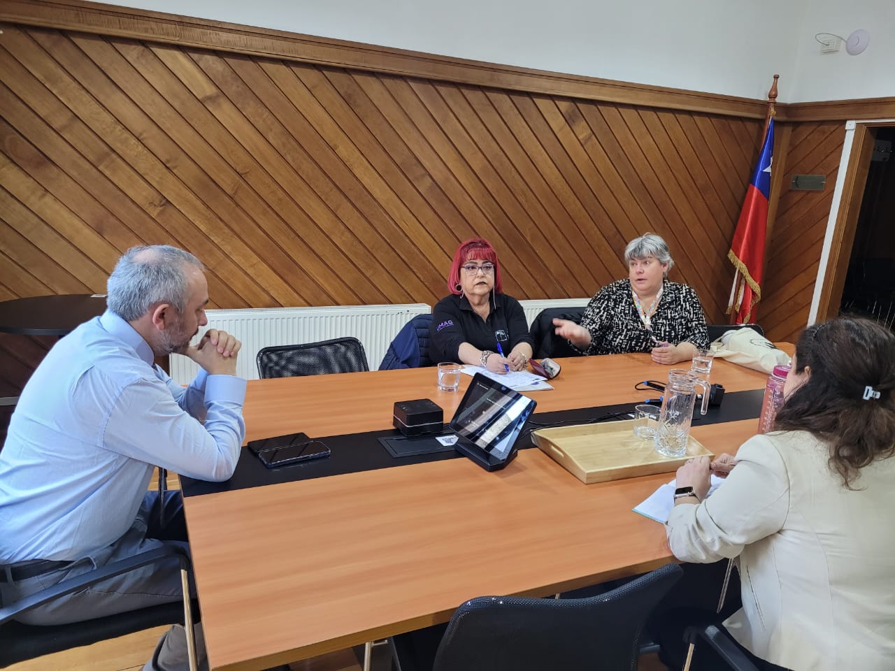 Directora Ejecutiva del PAR Explora Magallanes  junto a la Coordinadora de Ruta Formativa se reunió con el SEREMI de Ciencia, Tecnología, Conocimiento e Innovación para fortalecer el trabajo en conjunto en la región