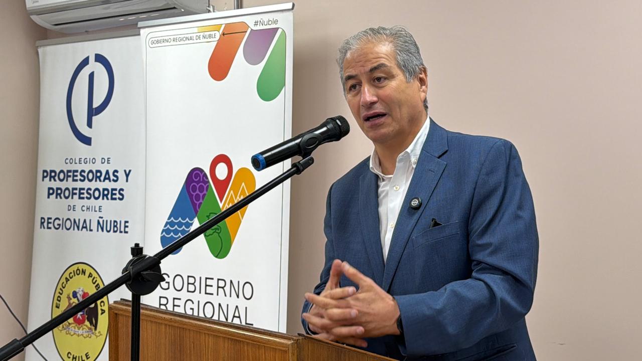 Presidente del Colegio de Profesores: «No hemos escuchado de Kast o de sus Ministras de Seguridad y Educación, ni de sus parlamentarios el término «Salud Mental» en las medidas para abordar la violencia escolar»