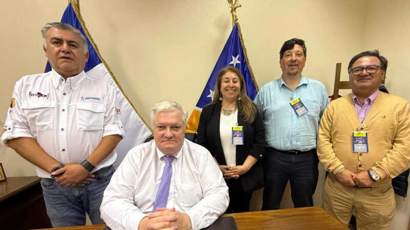 Senador Kusanovic sostiene reunión con representantes de sidicatos de ENAP para abordar desafíos de la estatal