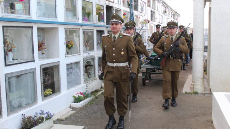 Carabineros de Chile rinde homenaje a sus mártires en emotiva Romería en Punta Arenas