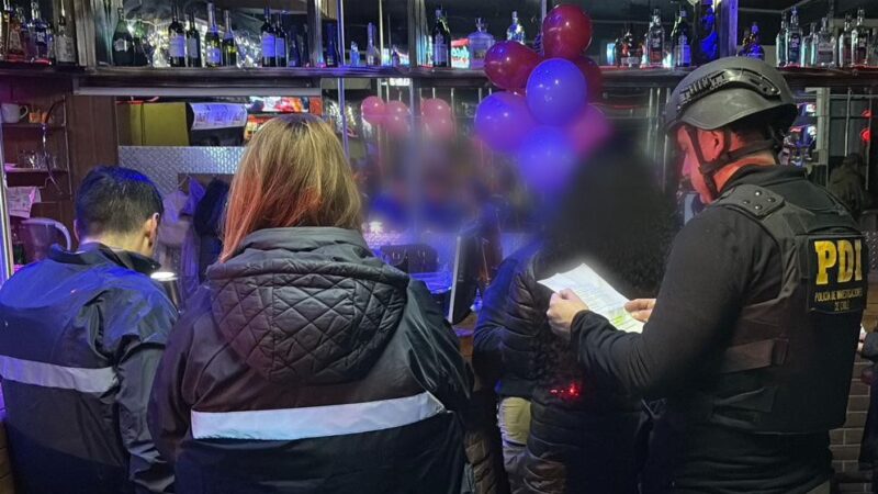 Tras fiscalización nocturna en Punta Arenas, PDI detiene a mujer colombiana por el delito de falsificación de instrumento público