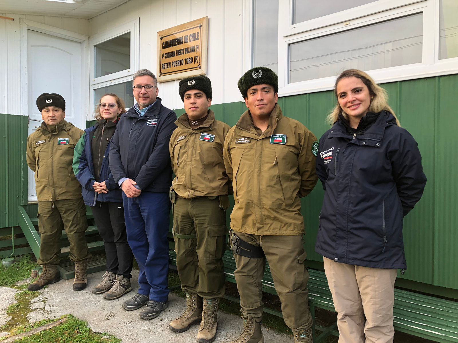 En el Retén (F) de Puerto Toro, se conmemoró el 99° aniversario de Carabineros 