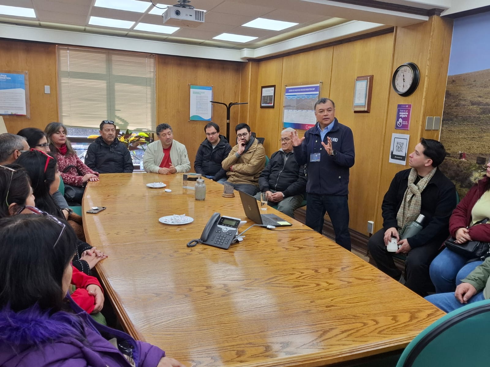 Con récord de visitas en su edificio central, Enap Magallanes vivió una entretenida jornada del Día del Patrimonio