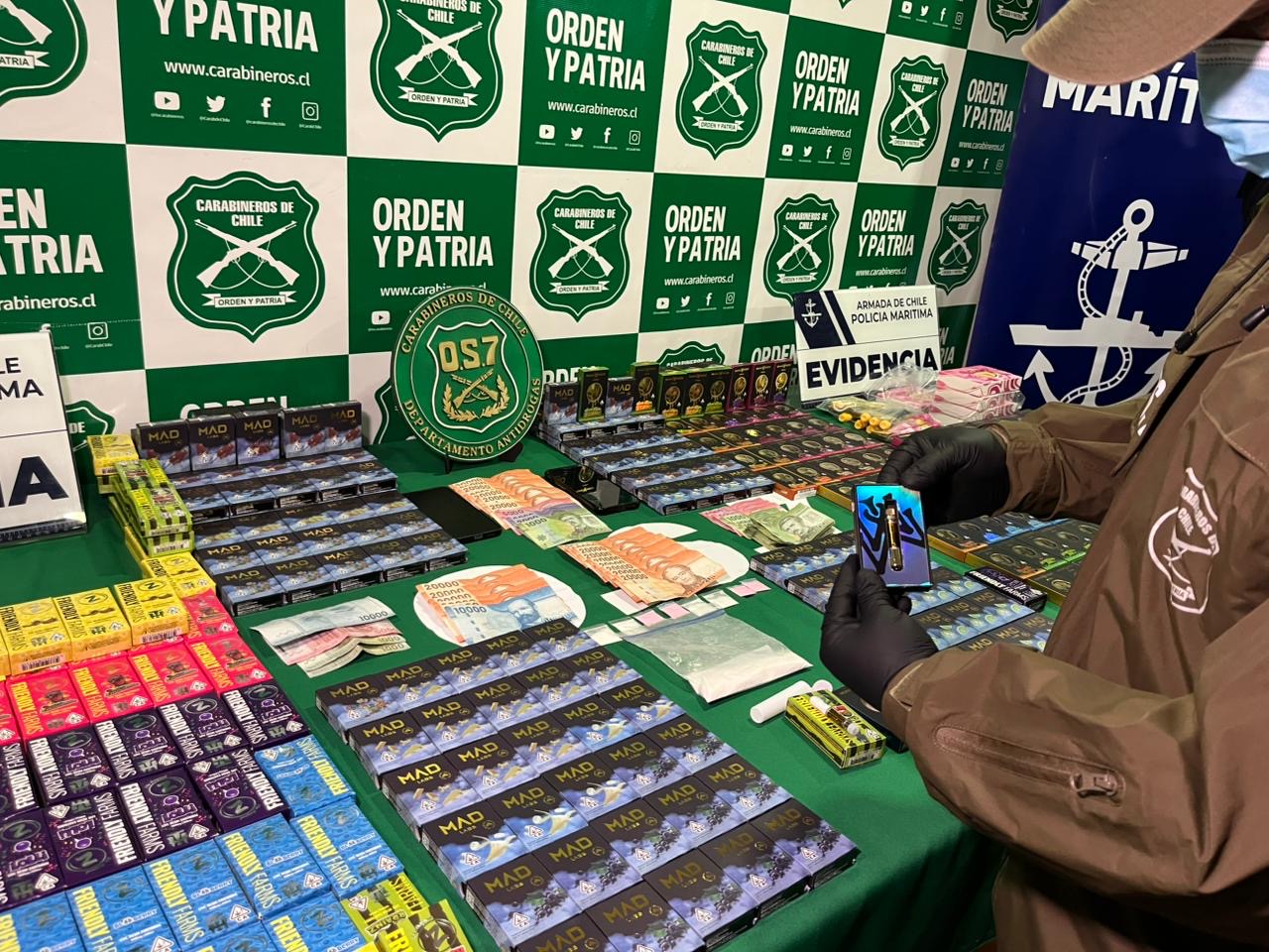 OS-7 de Carabineros desarticula presunta red de tráfico de drogas en Punta Arenas: cuatro detenidos y más de $15 millones en sustancias incautadas