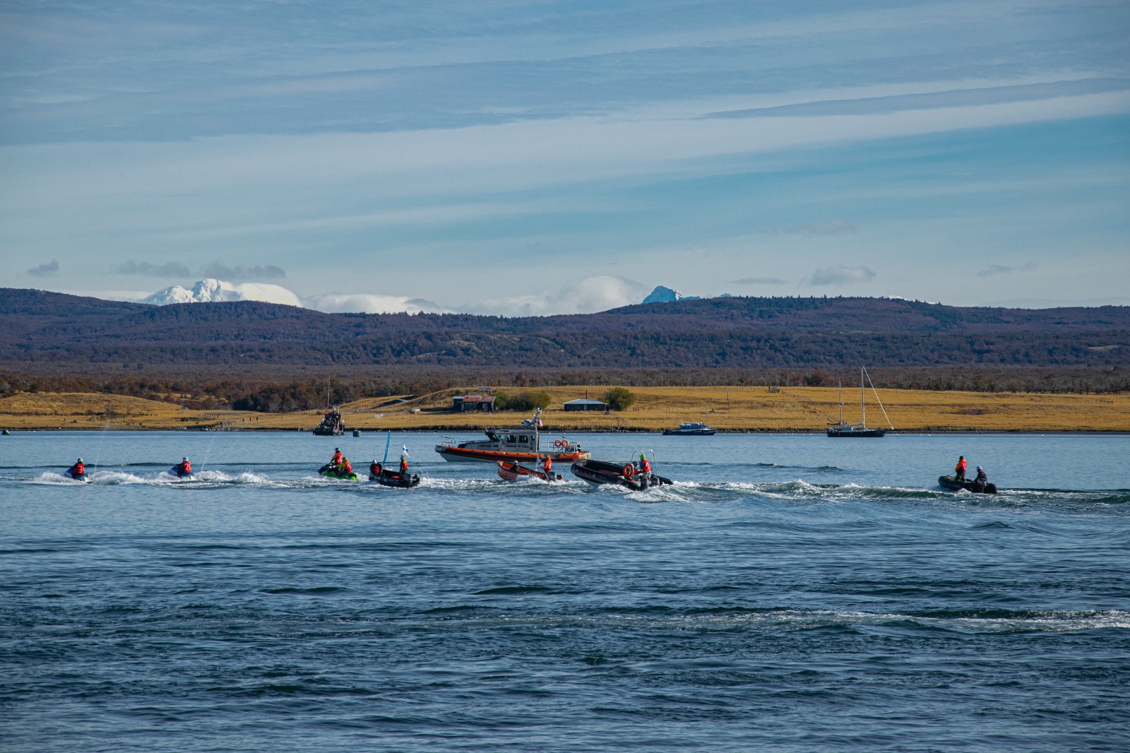 «Regata de los Fiordos» se realizó en el marco del Aniversario de Puerto Natales