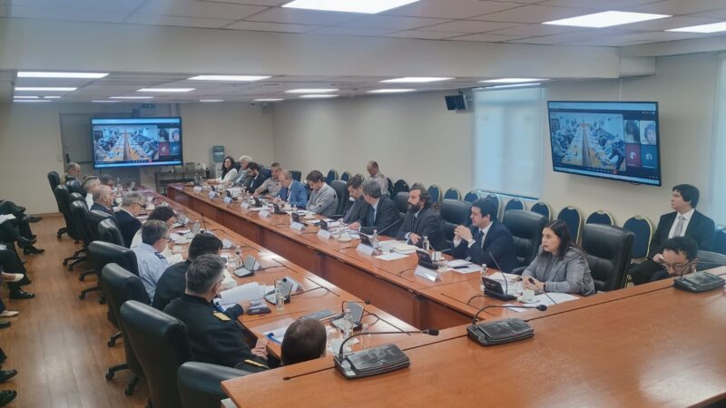 Delegada Presidencial Ericka Farías participó en sesión estratégica sobre política antártica en Santiago