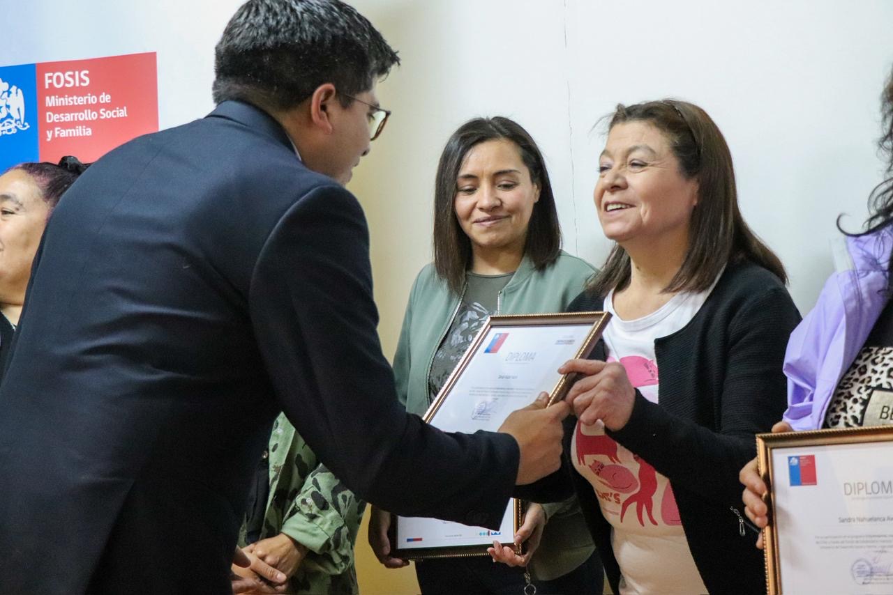 Reconocerán a líderes sociales: amplían plazo para postular a importante premio nacional