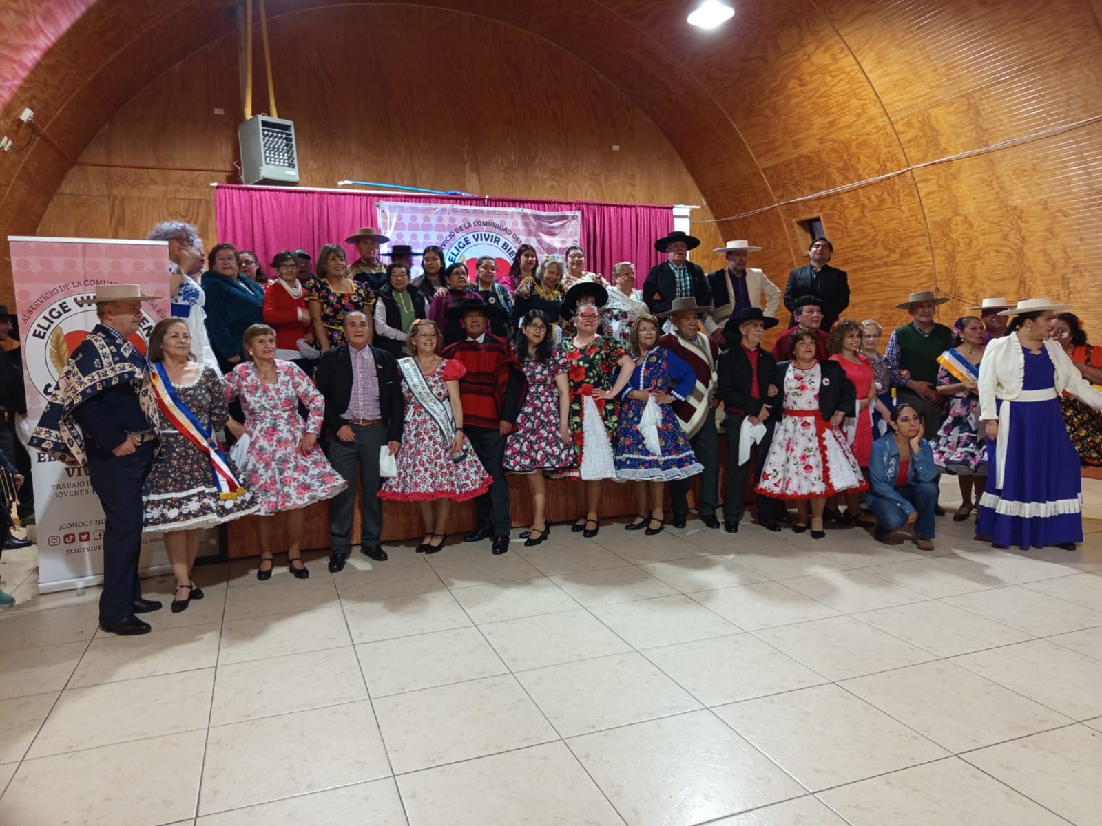 Cuecazo aniversario reunió tradición y comunidad para celebrar los 13 años del voluntariado “Elige Vivir Bien, Vive Feliz”
