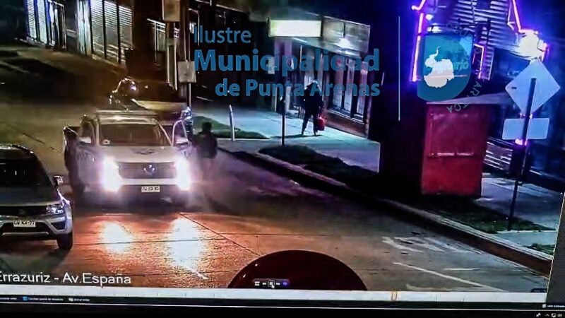 Denuncia ciudadana y cámaras municipales permitieron la detención de sujeto con arma blanca en el centro de Punta Arenas