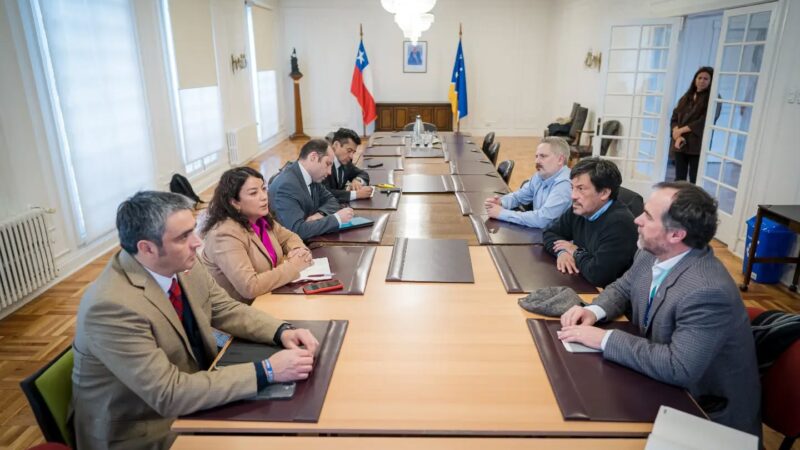 Delegación Presidencial, SEREMI de Economía y CORFO Magallanes fortalecen programa Transforma Antártica