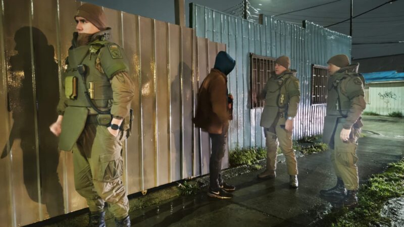 Amplio operativo policial en Magallanes deja 16 detenidos y más de 1.300 controles en dos días