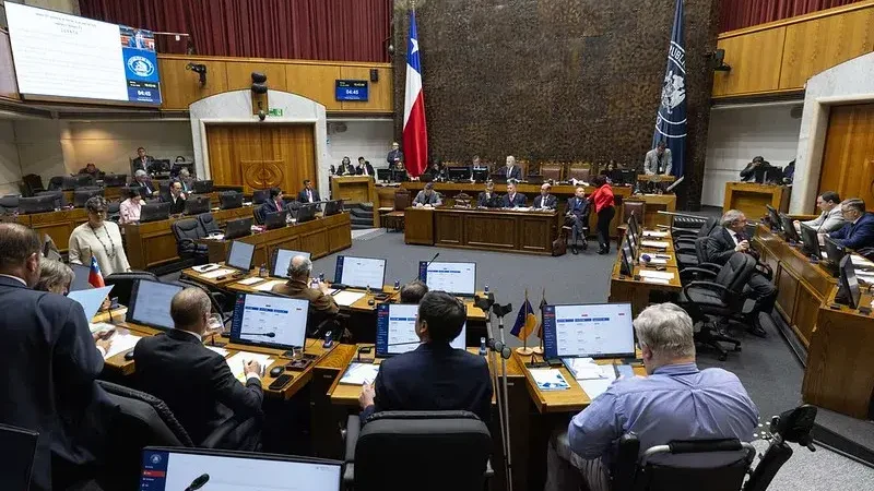 Aprobó el Senado el reajuste al ingreso mínimo mensual
