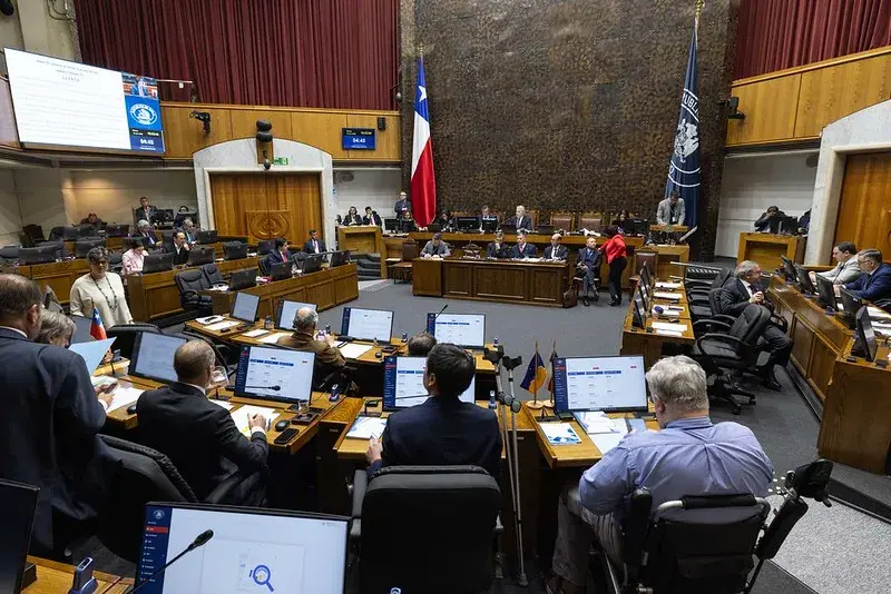 Aprobó el Senado el reajuste al ingreso mínimo mensual