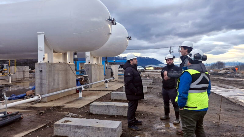 Seremi de Energía de Magallanes visita proyecto de GASCO en Cabo de Hornos y destaca los “beneficios para el desarrollo y proyección de la comuna”.