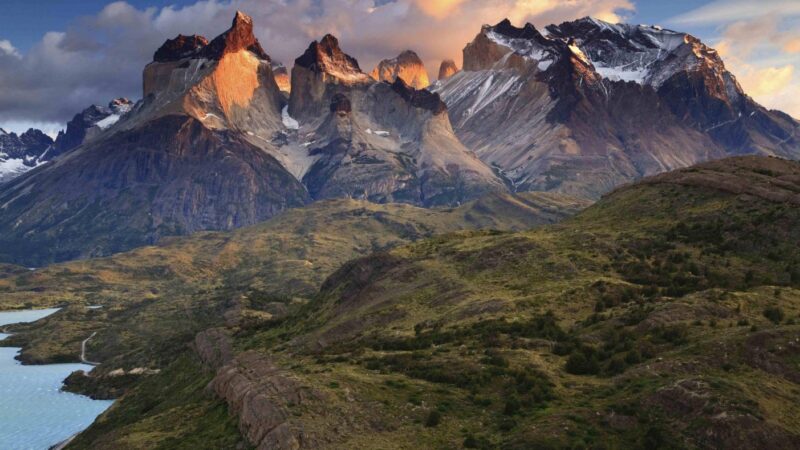 Postergan traspaso de áreas protegidas de CONAF como el Parque Nacional Torres del Paine al SBAP e instruyen sumario