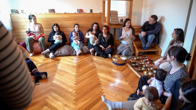 Municipio de Punta Arenas culmina primer Círculo Creando Vínculos para madres y gestantes.