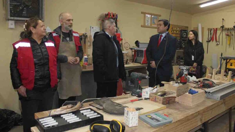 SEREMI de Seguridad Pública visitó Centro de Cumplimiento Juvenil en Punta Arenas