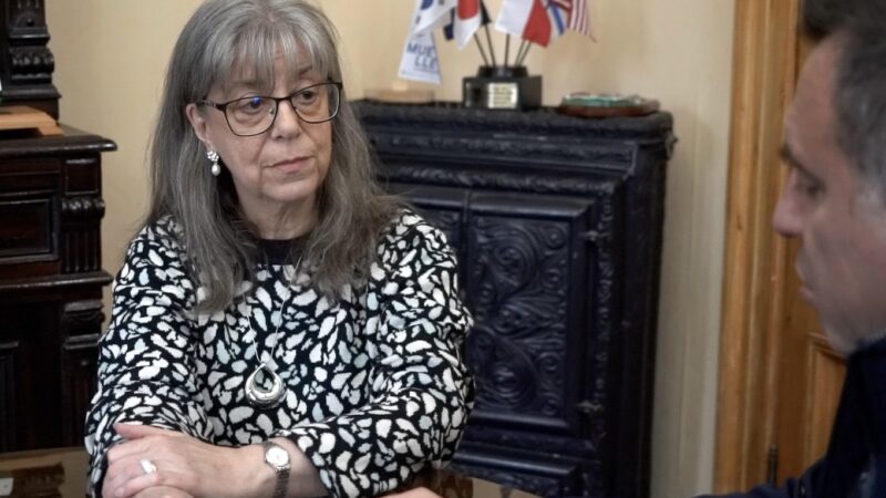 Elena Blackwood asume oficialmente como nueva Administradora Municipal de Punta Arenas