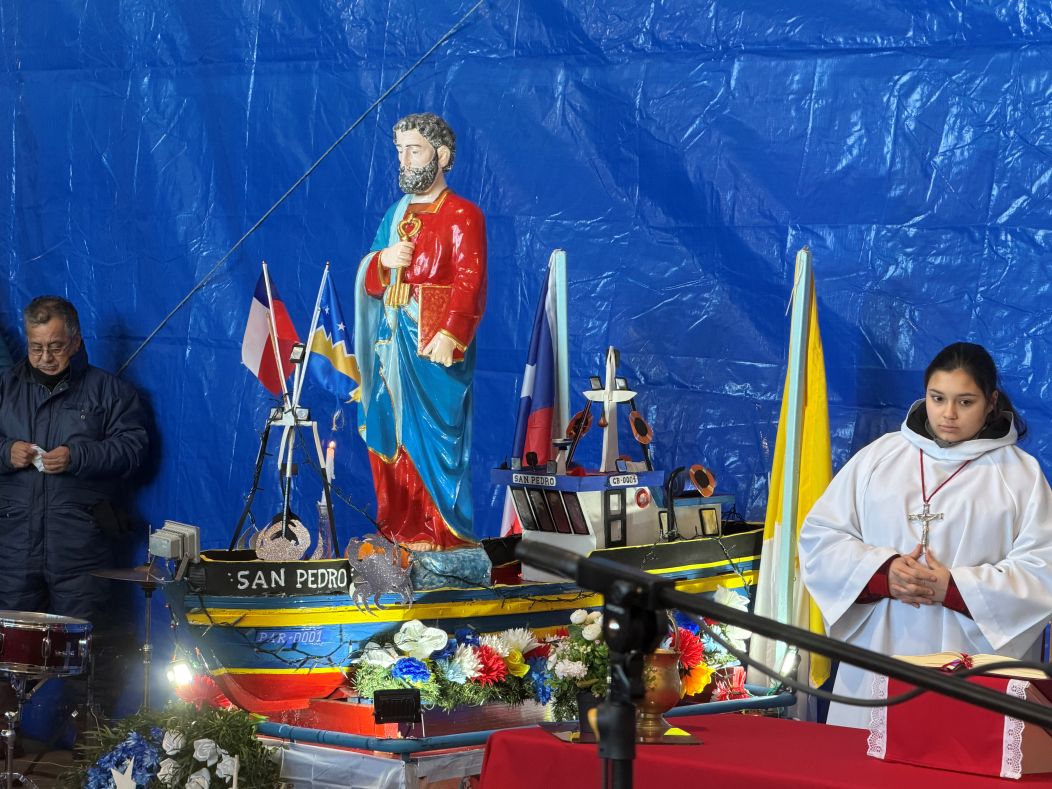 Comunidad de pescadores de Barranco Amarillo celebró a San Pedro con tradicional misa y procesión marítima.