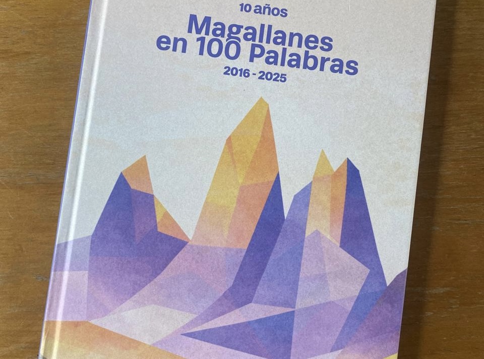 Magallanes en 100 palabras lanza libro conmemorativo por sus 10 años de historia