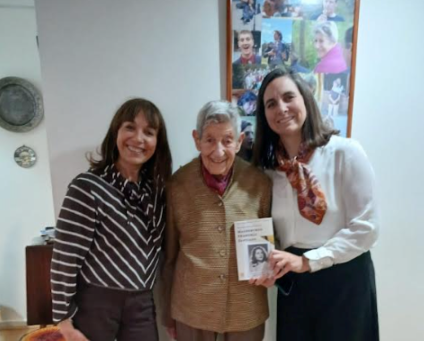 Eva Rogazinski, 98 años y un siglo a cuestas: la sobreviviente del nazismo que convirtió su memoria en libro.