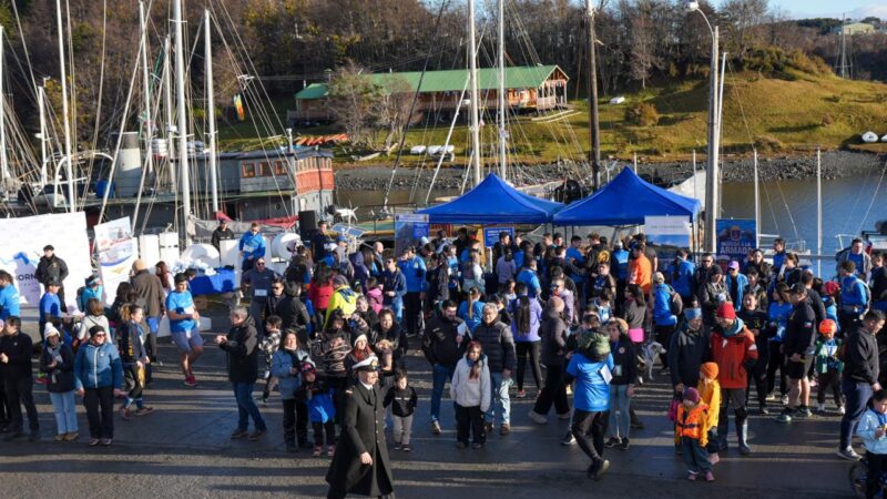 Más de 400 personas participaron en la Corrida Familiar del Mes del Mar más austral del mundo