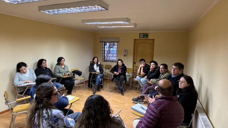 Agricultores de Huertos Familiares plantean principales desafíos productivos al Seremi de Agricultura en Puerto Natales