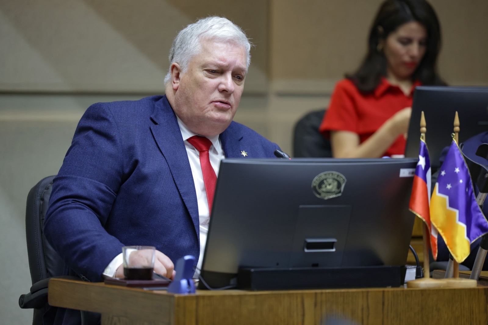 Reforma de Reconstrucción Nacional: Senador Kusanovic propone avanzar hacia un sistema de IVA diferenciado para apoyar a las familias y reducir el costo de bienes esenciales.