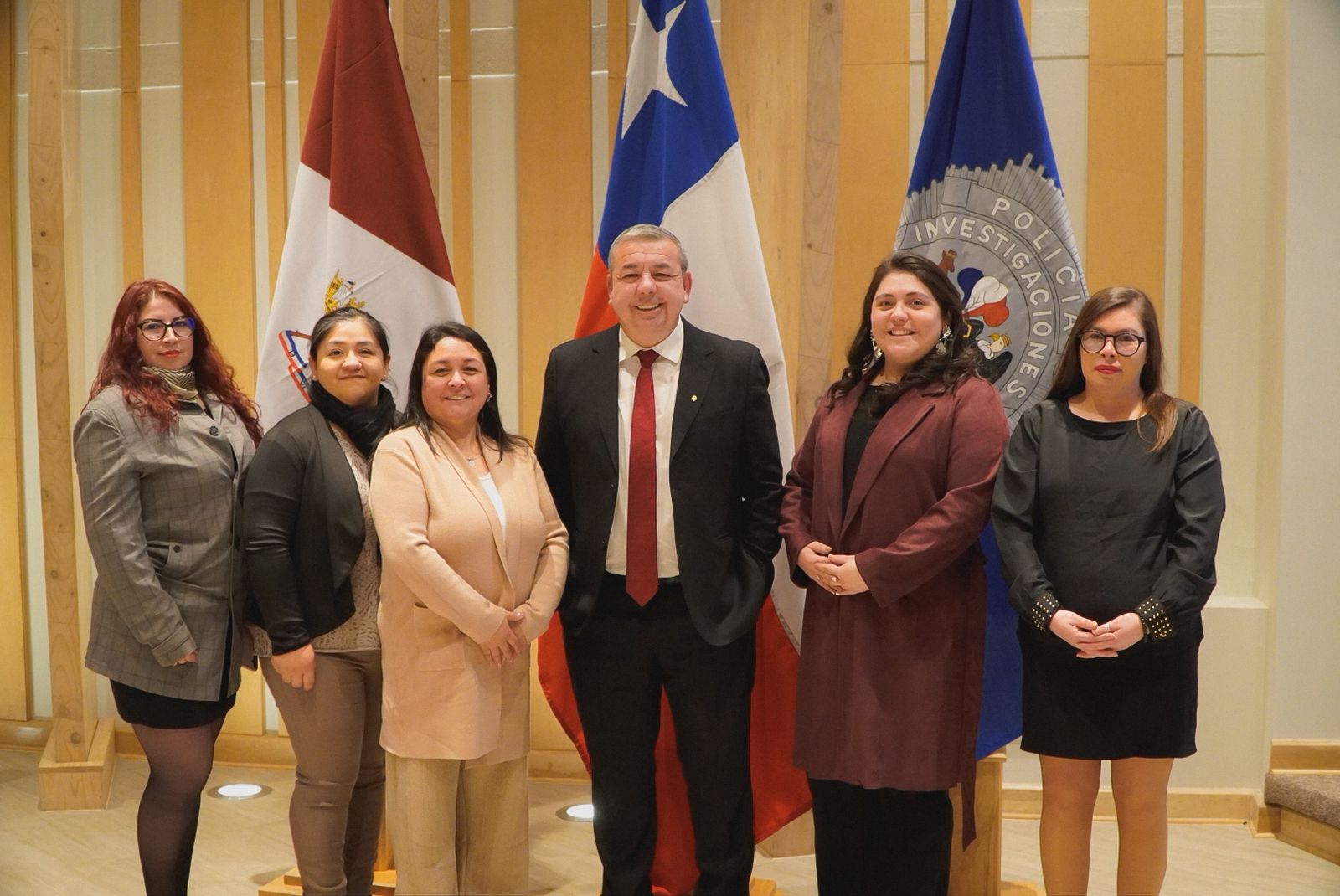 Municipalidad de Cabo de Hornos conmemoró 40 años al servicio de la comunidad más austral del mundo.