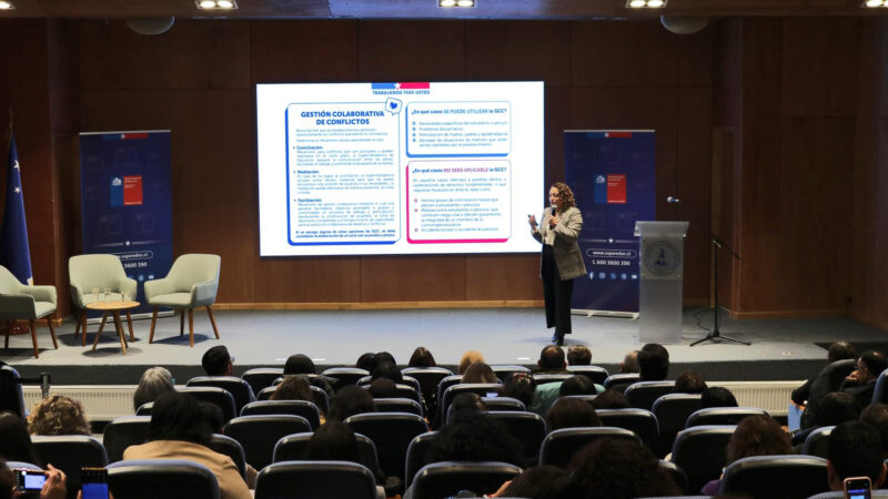 Superintendencia de Educación cierra ciclo de seminarios sobre Ley de Convivencia con  más de 600 establecimientos de todo Chile.