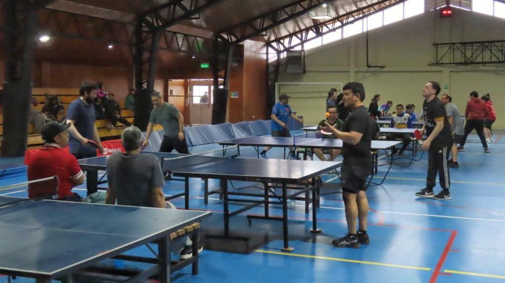 Gran nivel de competencia marcó la cuarta fecha de la Liga de Tenis de Mesa de Porvenir.