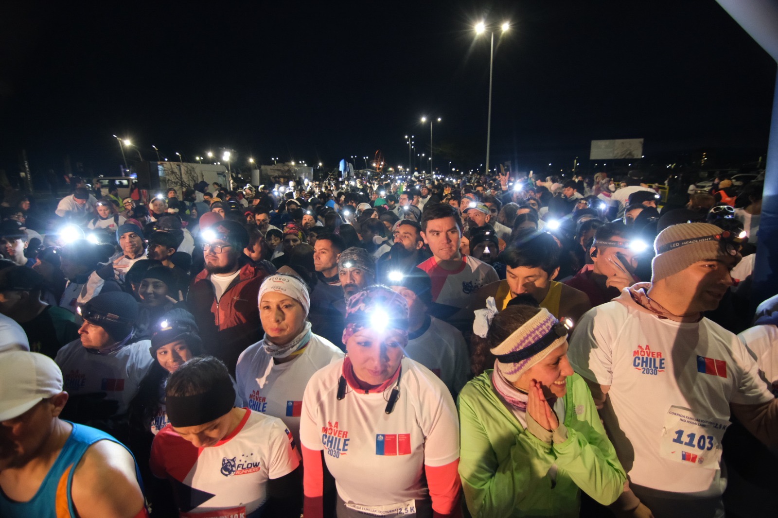 Ocho mil personas participaron en la 10°Versión de la Corrida Nocturna Familiar organizada por Mindep/IND Magallanes 