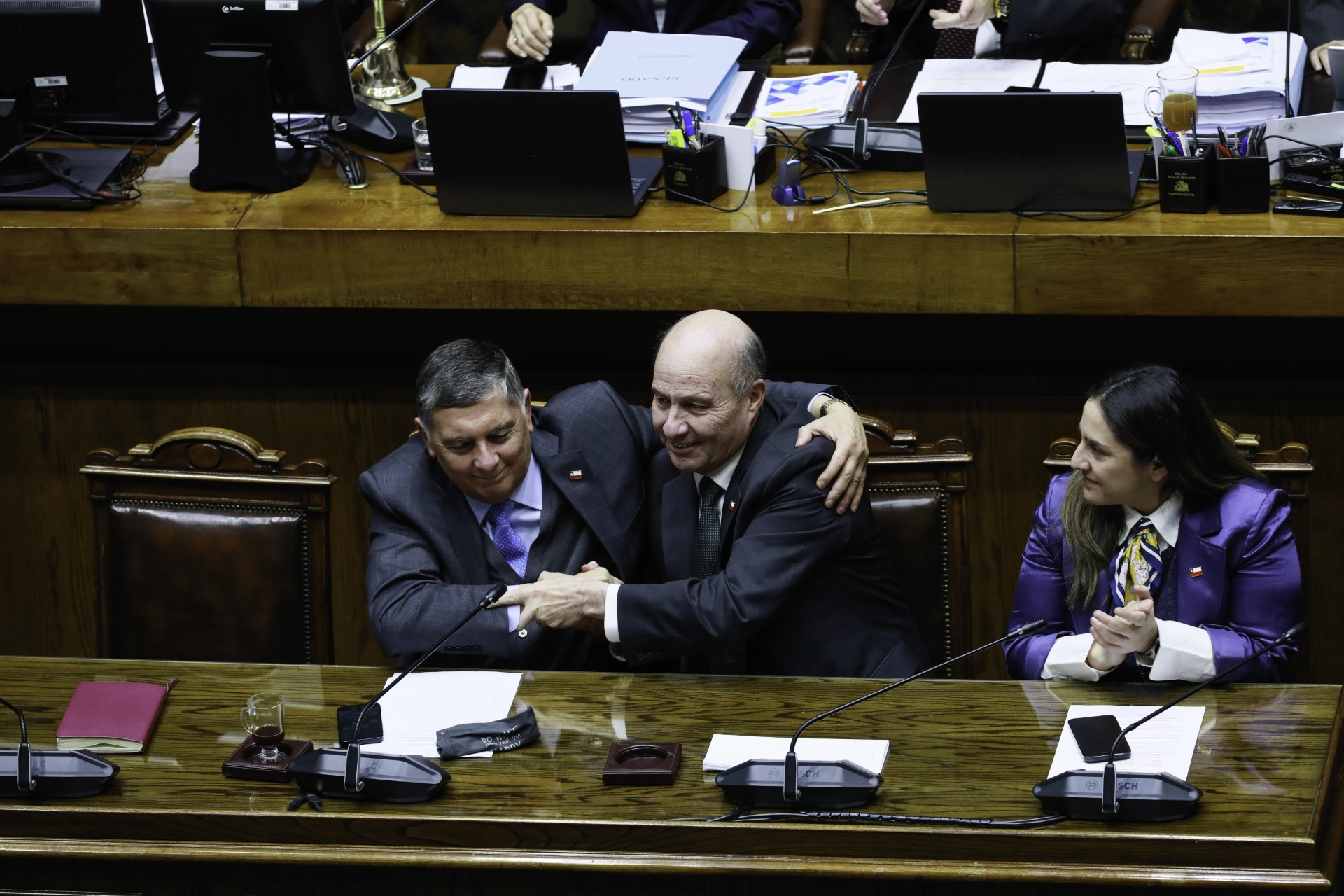 Ministro de Hacienda Jorge Quiroz destaca aprobación del Plan de Reconstrucción Nacional en la Sala del Senado: “Es un proyecto sumamente relevante para el futuro del país, busca recuperar nuestro crecimiento”.