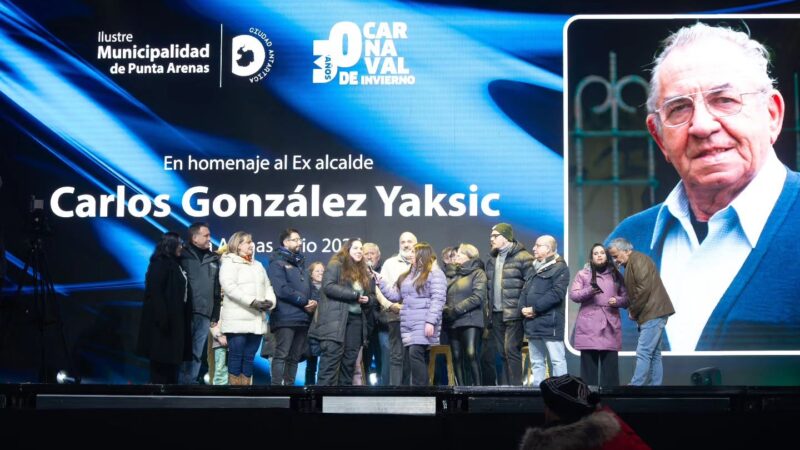 Concejal José Becerra participó en Homenaje al creador del Carnaval de Invierno, el ex Diputado y ex Alcalde Carlos González Yaksic.