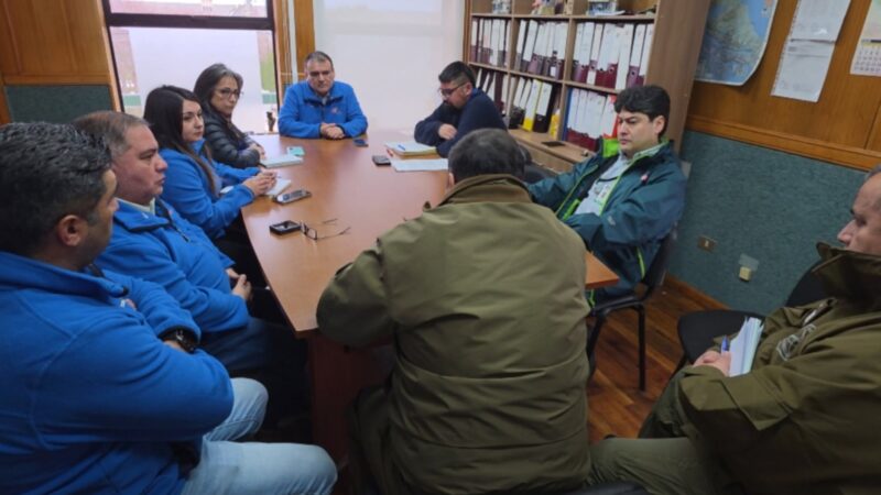 Municipalidad de Porvenir convocó a Mesa de Trabajo interinstitucional sobre gestión de perros asilvestrados.
